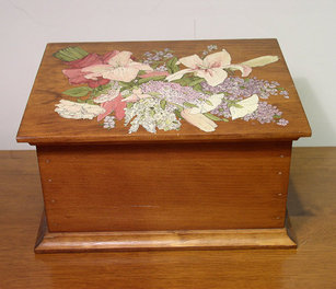 Bouquet Painted Box
